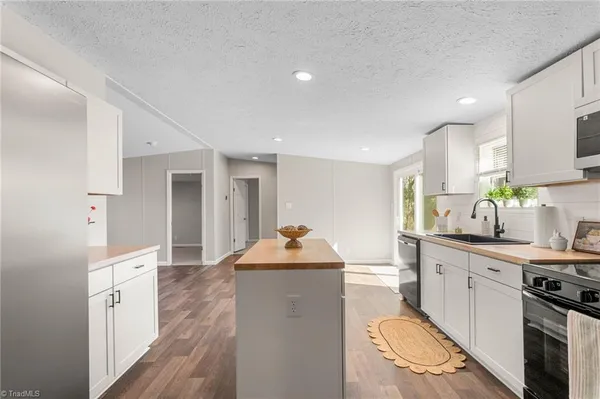 $269,900 | 7761 Old 421 Road, Liberty, NC 27298