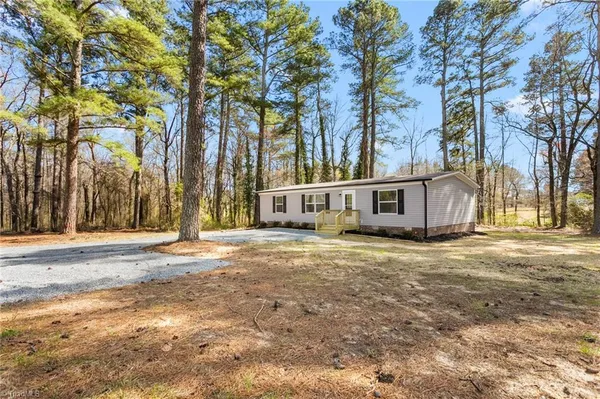 $269,900 | 7761 Old 421 Road, Liberty, NC 27298