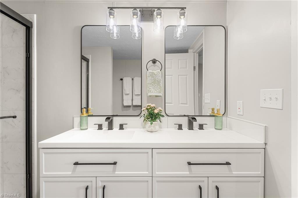 7761 Old 421 Road Liberty, NC 27298 - Photo 35 of 43