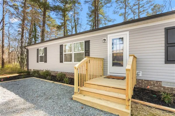 $269,900 | 7761 Old 421 Road, Liberty, NC 27298