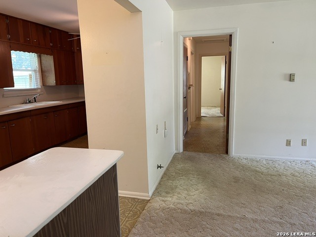 708 Sutton Street Pleasanton, TX 78064 - Photo 5 of 18