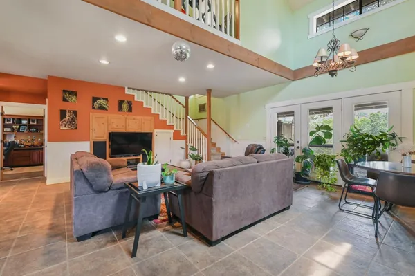 $1,095,000 | 6640 Railroad Flat Road, Mountain Ranch, CA 95246