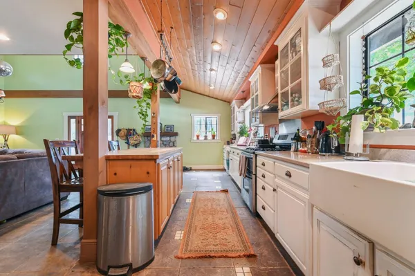 $1,095,000 | 6640 Railroad Flat Road, Mountain Ranch, CA 95246