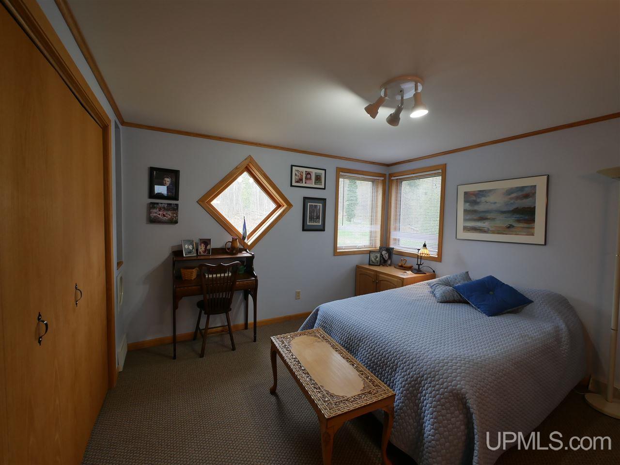 46434 Paradise Road Houghton, MI 49931 - Photo 33 of 50 Gallery Image 33