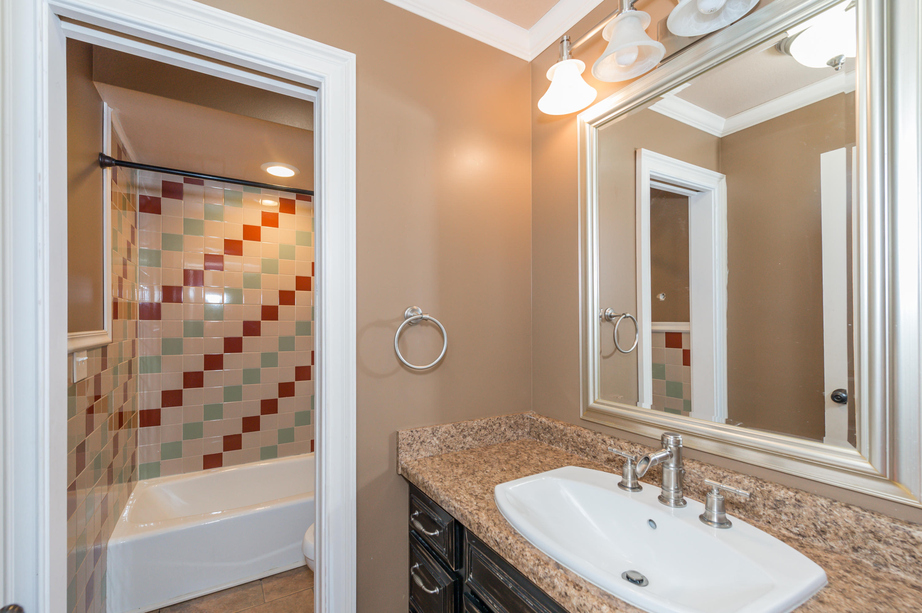 828 Citico Road Vonore, TN 37885 - Photo 17 of 31 HOB_1497