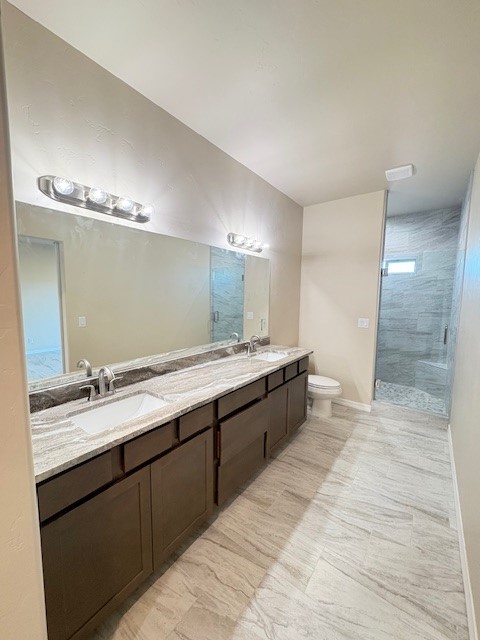 9691 North Atossa Road Kingman, AZ 86401 - Photo 23 of 36 Primary Bath/Dual Vanity/ Tiled Shower