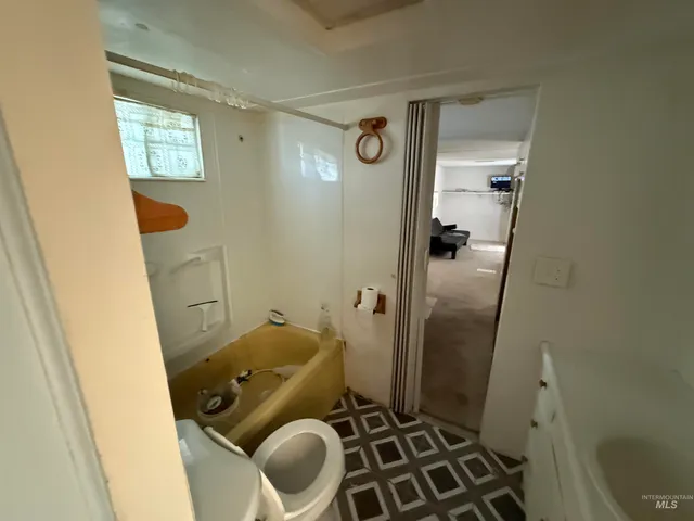 $27,900 | 1935 South 5th Avenue, Unit B11, Pocatello, ID 83201