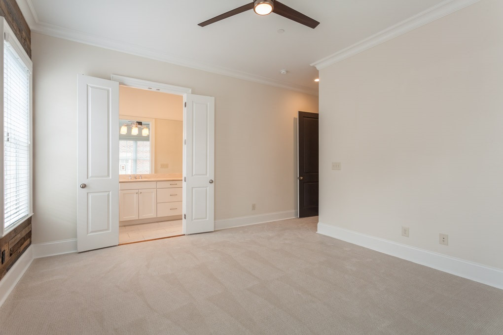 2015 Fairview Road, Unit 110 Raleigh, NC 27608 - Photo 26 of 29 Photo 27
