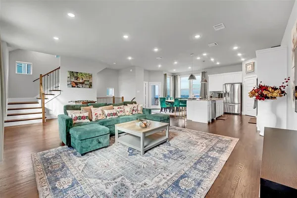 $3,800 | 1121 Marc Place, Rowlett, TX 75088