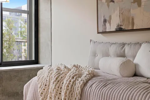 $749,000 | 311 2nd Street, Unit 311, Oakland, CA 94607