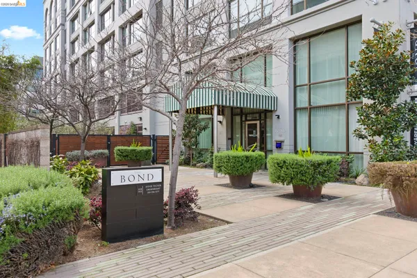 $749,000 | 311 2nd Street, Unit 311, Oakland, CA 94607
