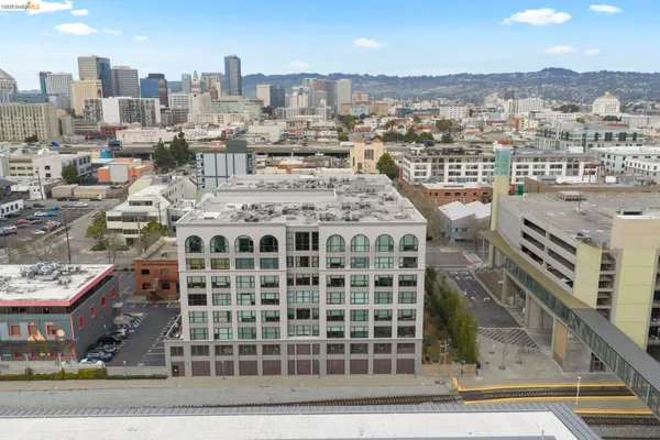 $749,000 | 311 2nd Street, Unit 311, Oakland, CA 94607