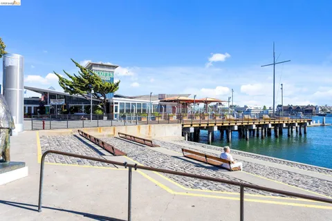 $749,000 | 311 2nd Street, Unit 311, Oakland, CA 94607