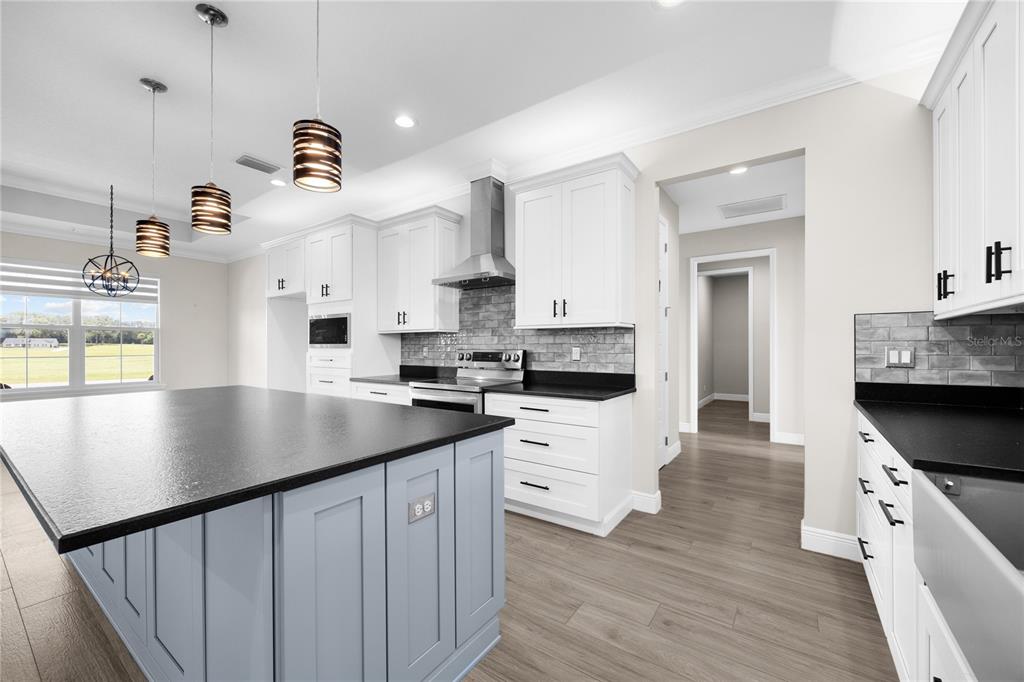 8715 Northwest 18th Circle Ocala, FL 34475 - Photo 8 of 28