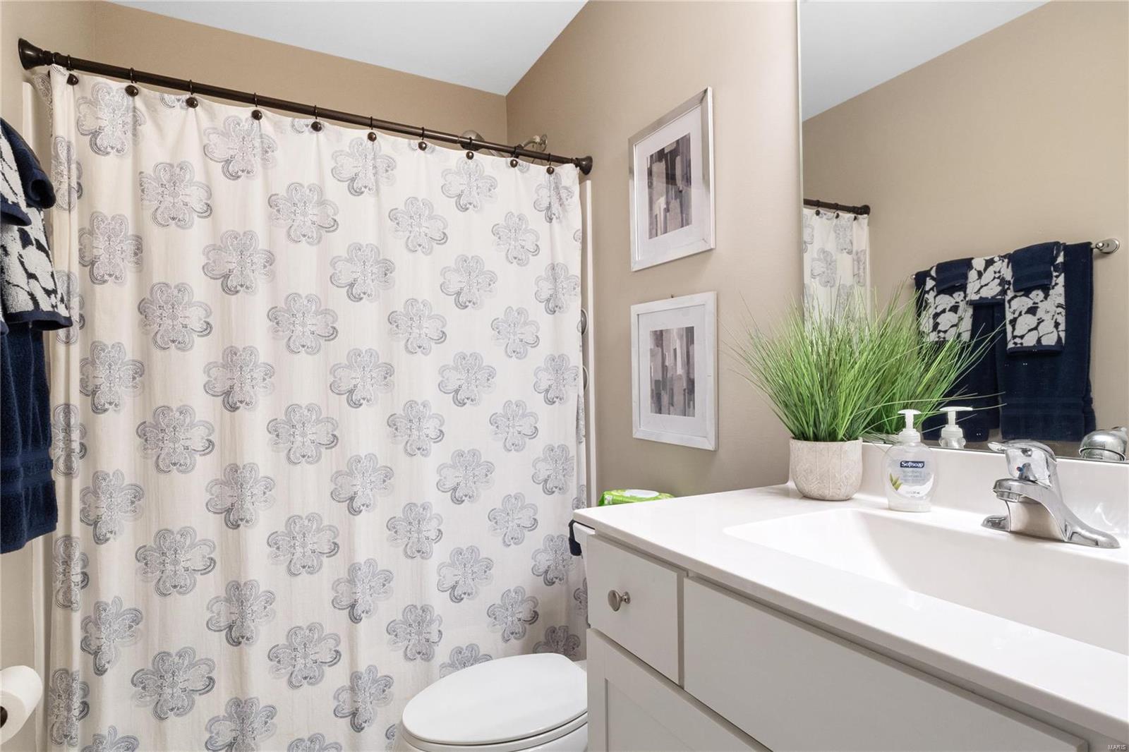 962 Silver Buck Lane Chesterfield, MO 63005 - Photo 31 of 49