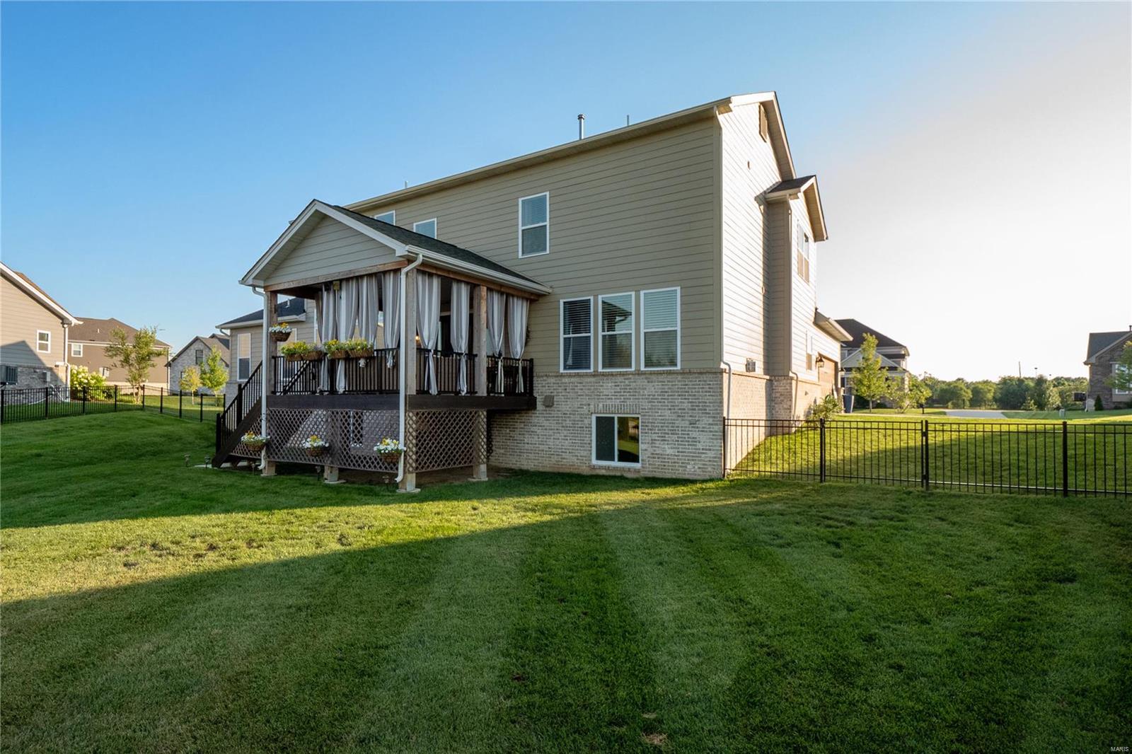 962 Silver Buck Lane Chesterfield, MO 63005 - Photo 40 of 49