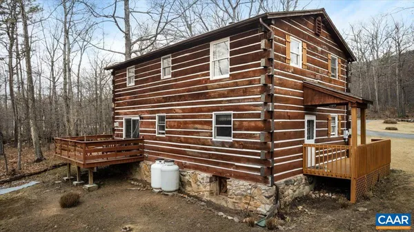 $315,000 | 406 Raccoon Drive, Winchester, VA 22602