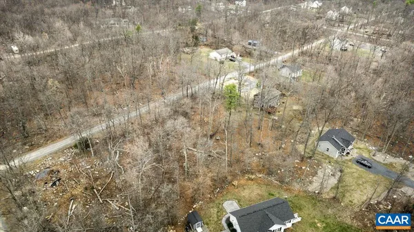 $315,000 | 406 Raccoon Drive, Winchester, VA 22602