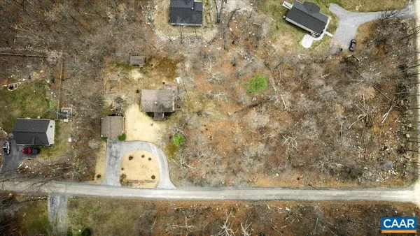 $315,000 | 406 Raccoon Drive, Winchester, VA 22602