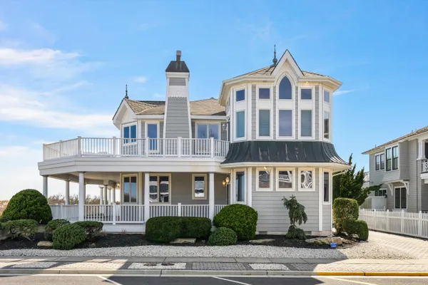 $15,495,000 | 1 106th Street, Stone Harbor, NJ 08247