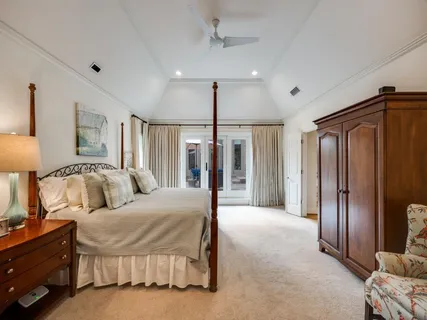 $1,350,000 | 5 Duncannon Court, Dallas, TX 75225