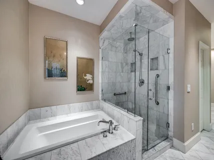 $1,350,000 | 5 Duncannon Court, Dallas, TX 75225