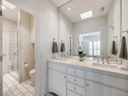 $1,350,000 | 5 Duncannon Court, Dallas, TX 75225