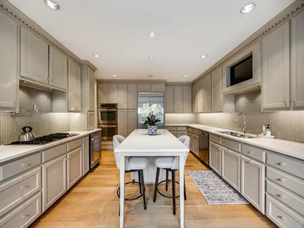 $1,350,000 | 5 Duncannon Court, Dallas, TX 75225