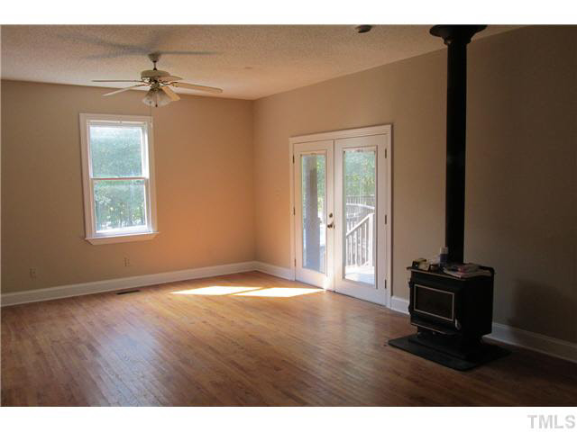 591 Tilghman Road Coats, NC 27521 - Photo 2 of 9