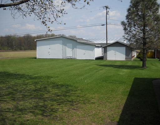 16555 Bak Road Belleville, MI 48111 - Photo 6 of 10 Photo 6
