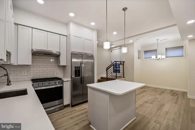 $2,200 | 1112 5th Street Northwest, Unit 2, Washington, DC 20001