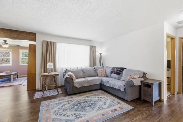 $389,900 | 407 Buffalo Run Road, Buffalo, MN 55313