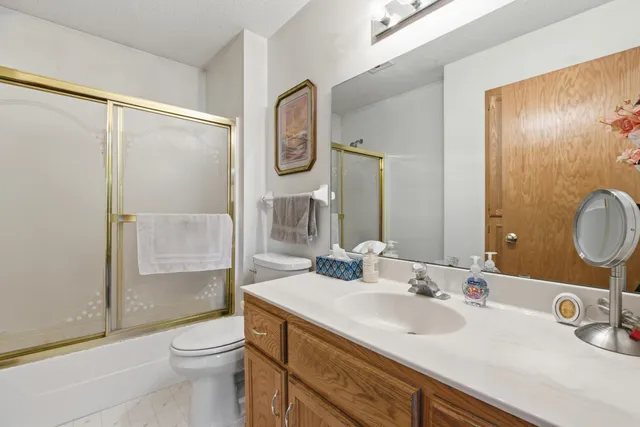 $389,900 | 407 Buffalo Run Road, Buffalo, MN 55313