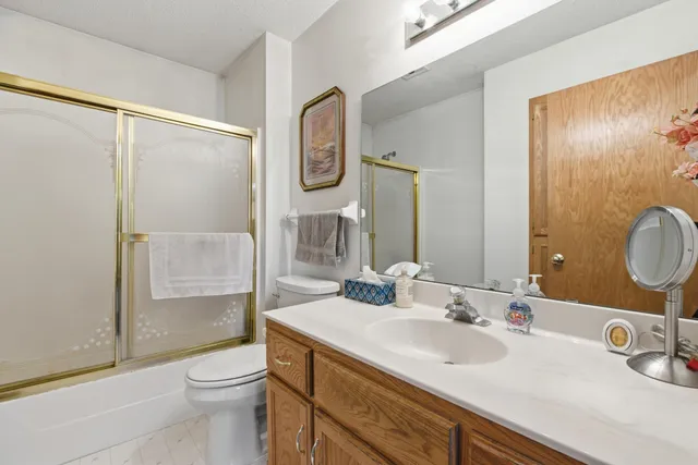 $389,900 | 407 Buffalo Run Road, Buffalo, MN 55313