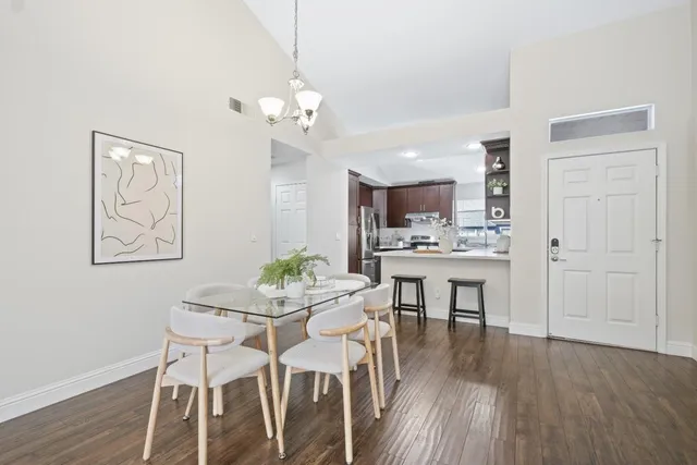 $868,000 | 1735 Parkview Green Circle, San Jose, CA 95131