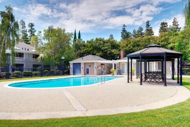 $868,000 | 1735 Parkview Green Circle, San Jose, CA 95131