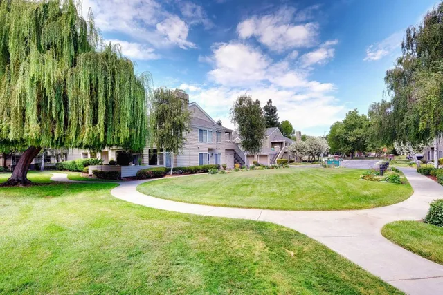 $868,000 | 1735 Parkview Green Circle, San Jose, CA 95131