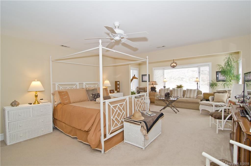 1 Sunrise Point Road Lake Wylie, SC 29710 - Photo 18 of 36 Gallery Image 18