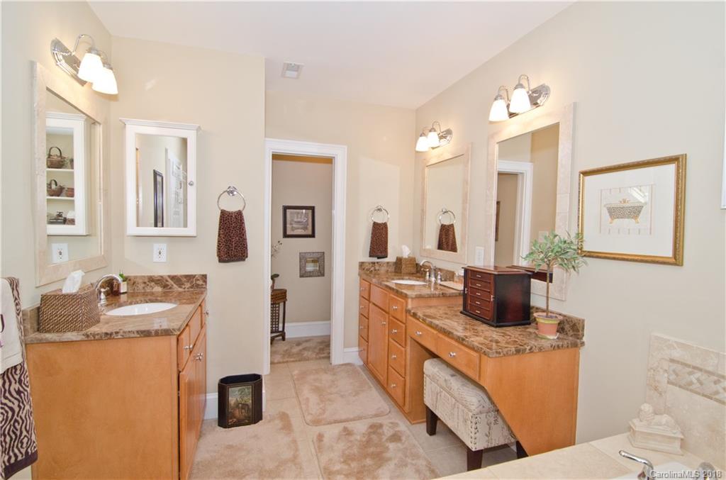 1 Sunrise Point Road Lake Wylie, SC 29710 - Photo 23 of 36 Gallery Image 23