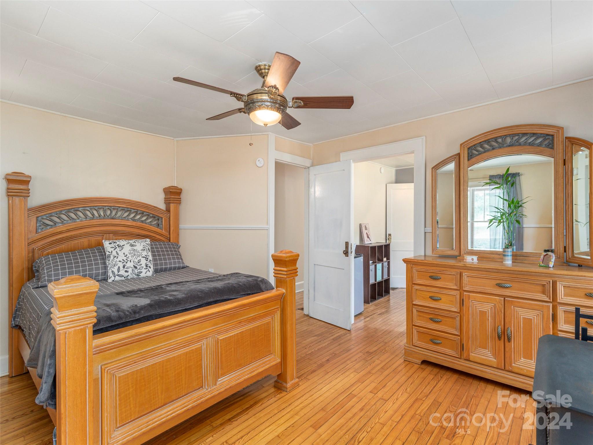 313 Peters Cove Road Waynesville, NC 28786 - Photo 15 of 48 Gallery Image 15