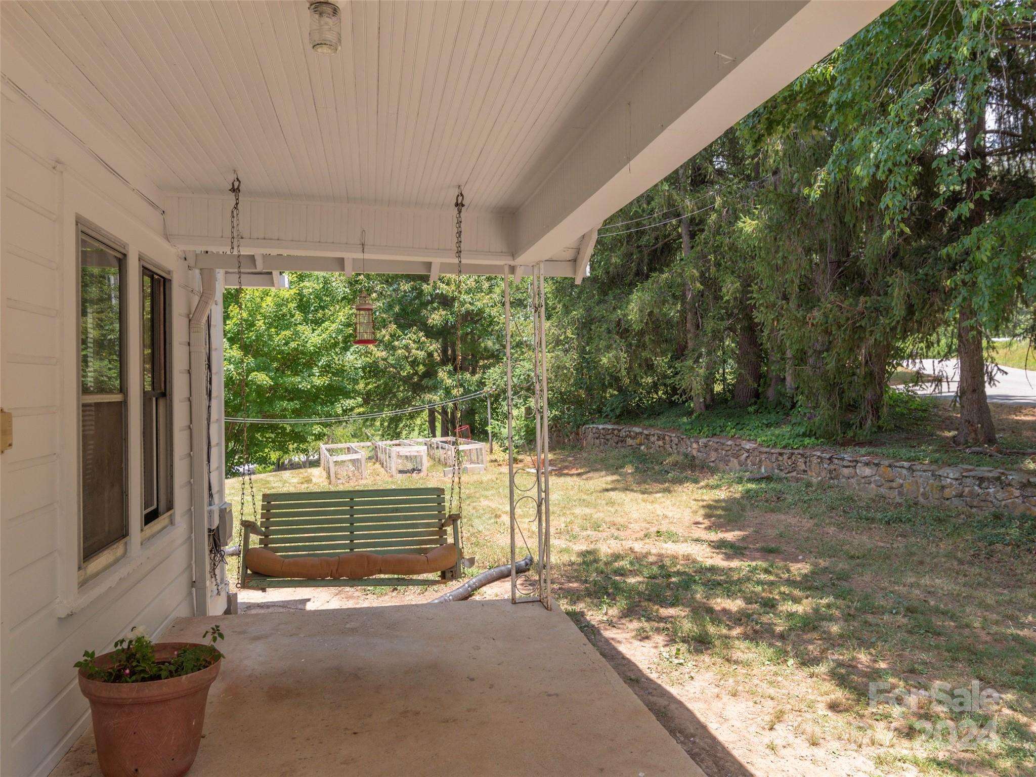 313 Peters Cove Road Waynesville, NC 28786 - Photo 31 of 48 Gallery Image 31
