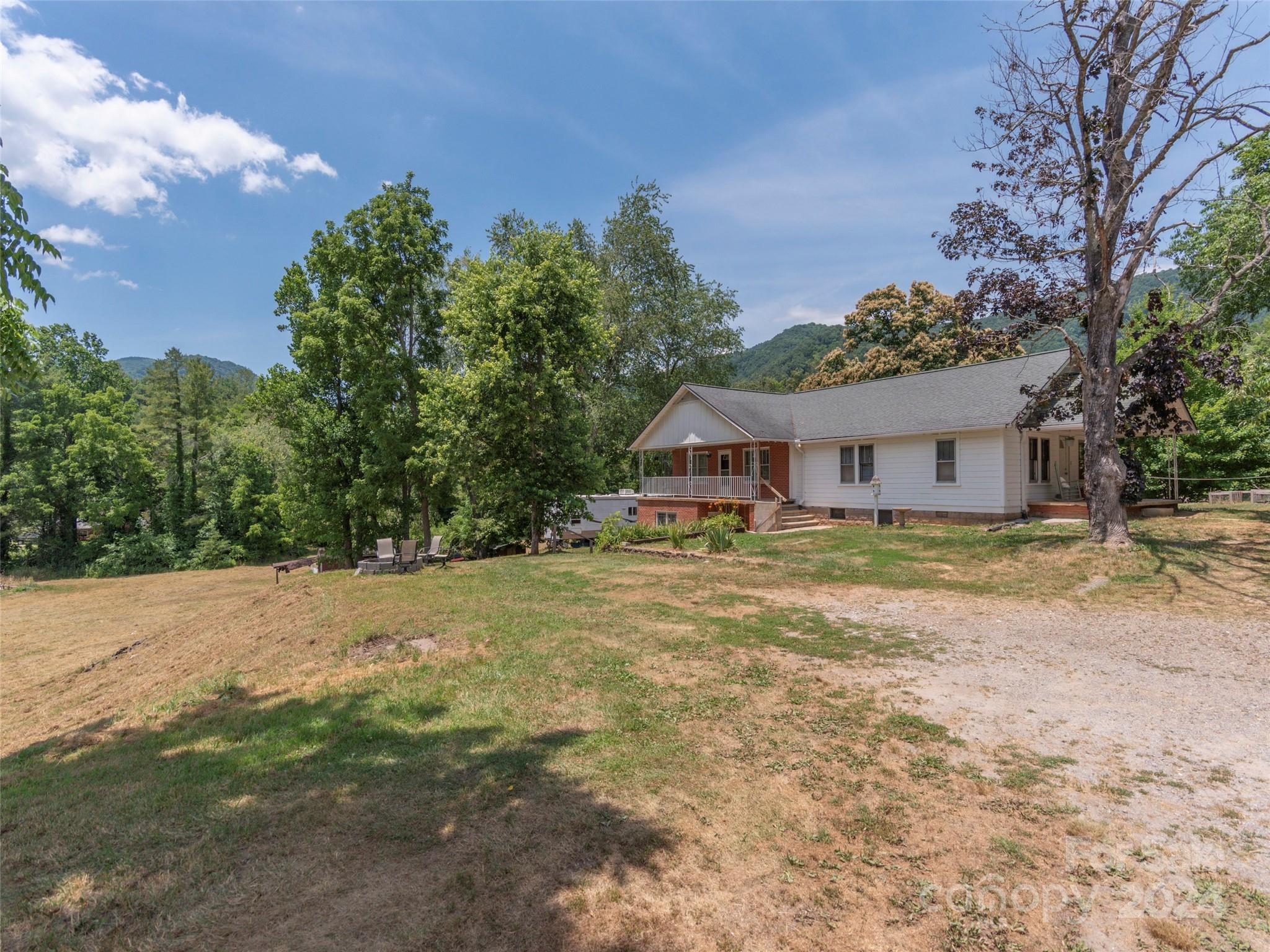 313 Peters Cove Road Waynesville, NC 28786 - Photo 46 of 48 Gallery Image 46