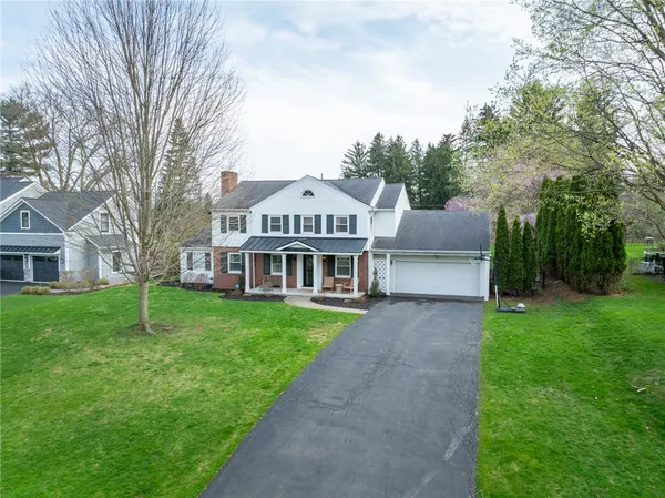$649,900 | 75 Pickwick Drive, Pittsford, NY 14618