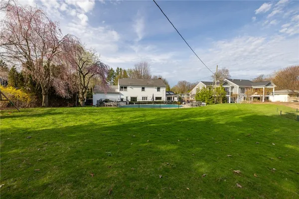 $649,900 | 75 Pickwick Drive, Pittsford, NY 14618