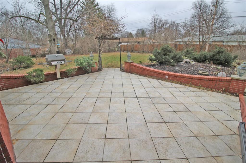 6335 Bramshaw Road Indianapolis, IN 46220 - Photo 18 of 20 Gallery Image 18