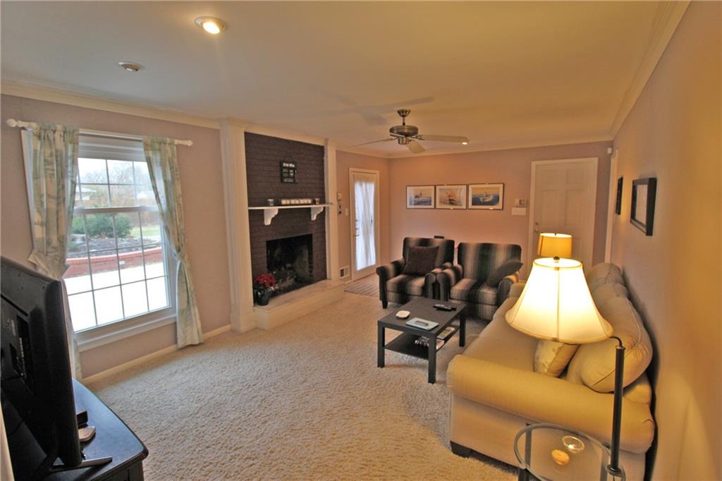 6335 Bramshaw Road Indianapolis, IN 46220 - Photo 9 of 20 Gallery Image 9