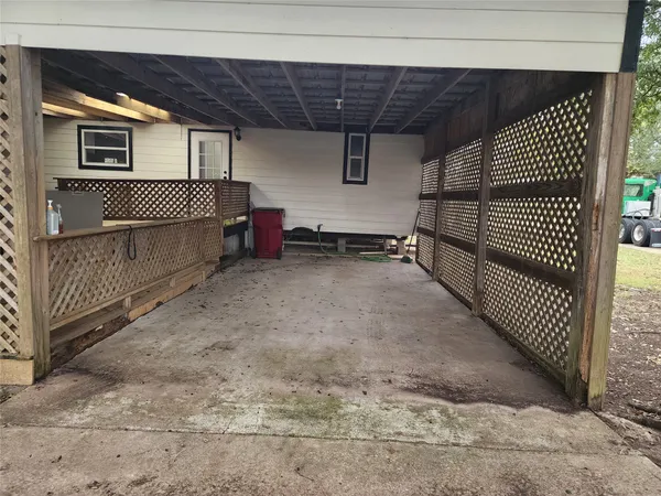 $319,900 | 1491 Pecan Valley Road, Wharton, TX 77488