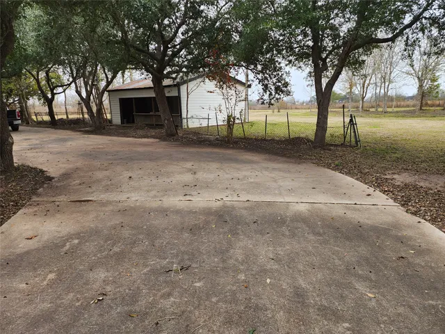 $325,000 | 1491 Pecan Valley Road, Wharton, TX 77488