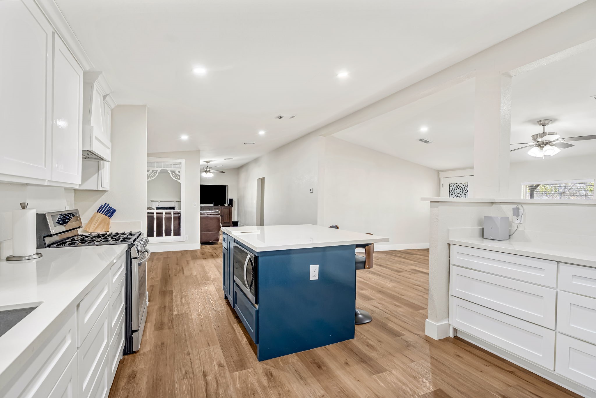 1491 Pecan Valley Road Wharton, TX 77488 - Photo 8 of 38