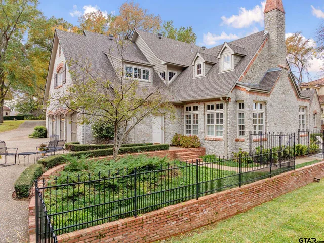 $1,388,000 | 1405 Royal Oak Drive, Tyler, TX 75703